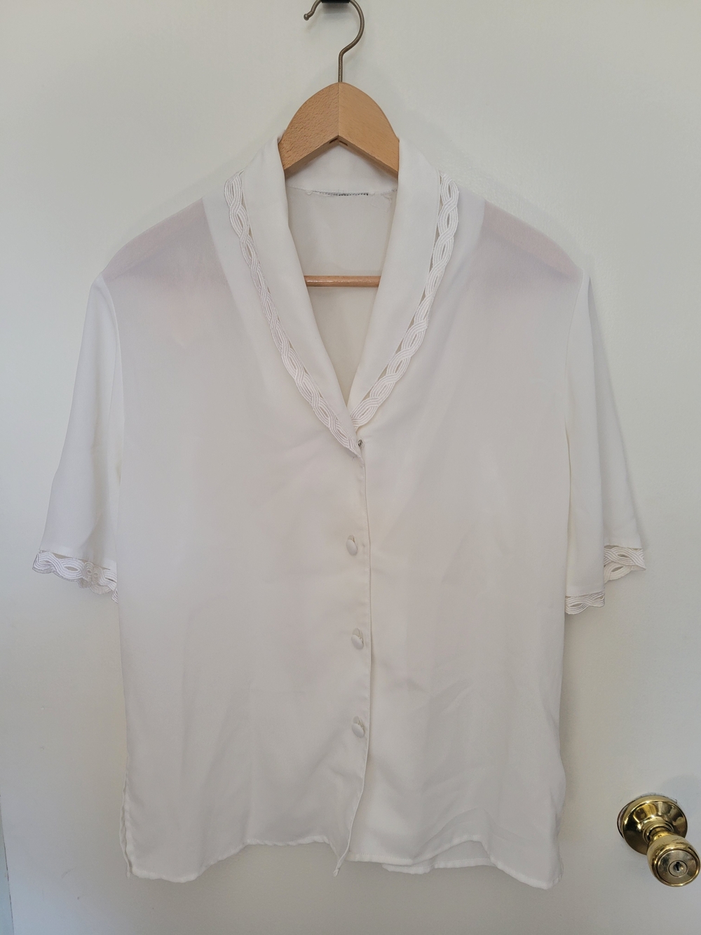 White Short-Sleeve V-Neck Blouse with Scalloped Trim